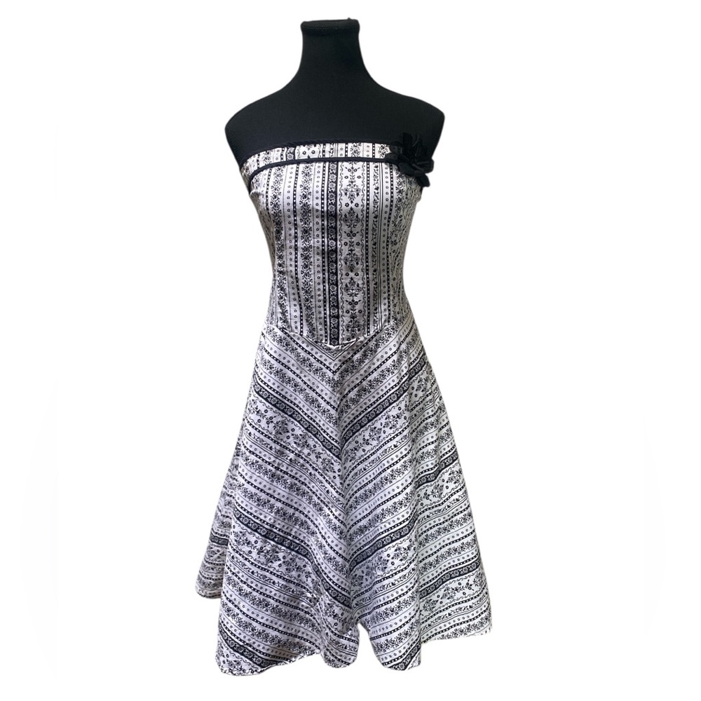 Ruby Rox Black and White Midi Dress GUC 9